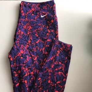 Nike Dri-Fit workout leggings